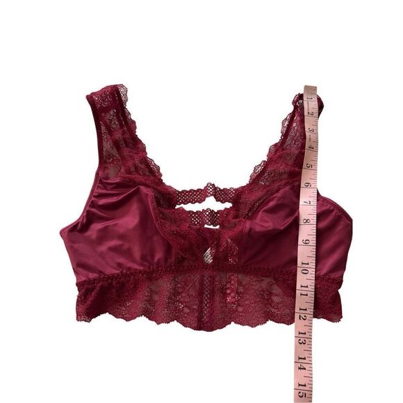 Victoria's Secret Wine Red Chantilly Lace Strappy Bralette Size M - Picture 8 of 10
